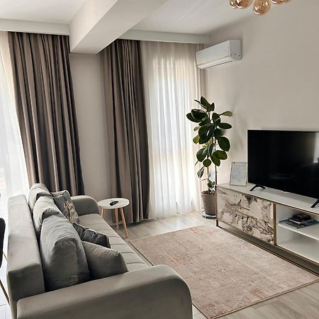 Elegance Apartment Bucharest Luaran gambar