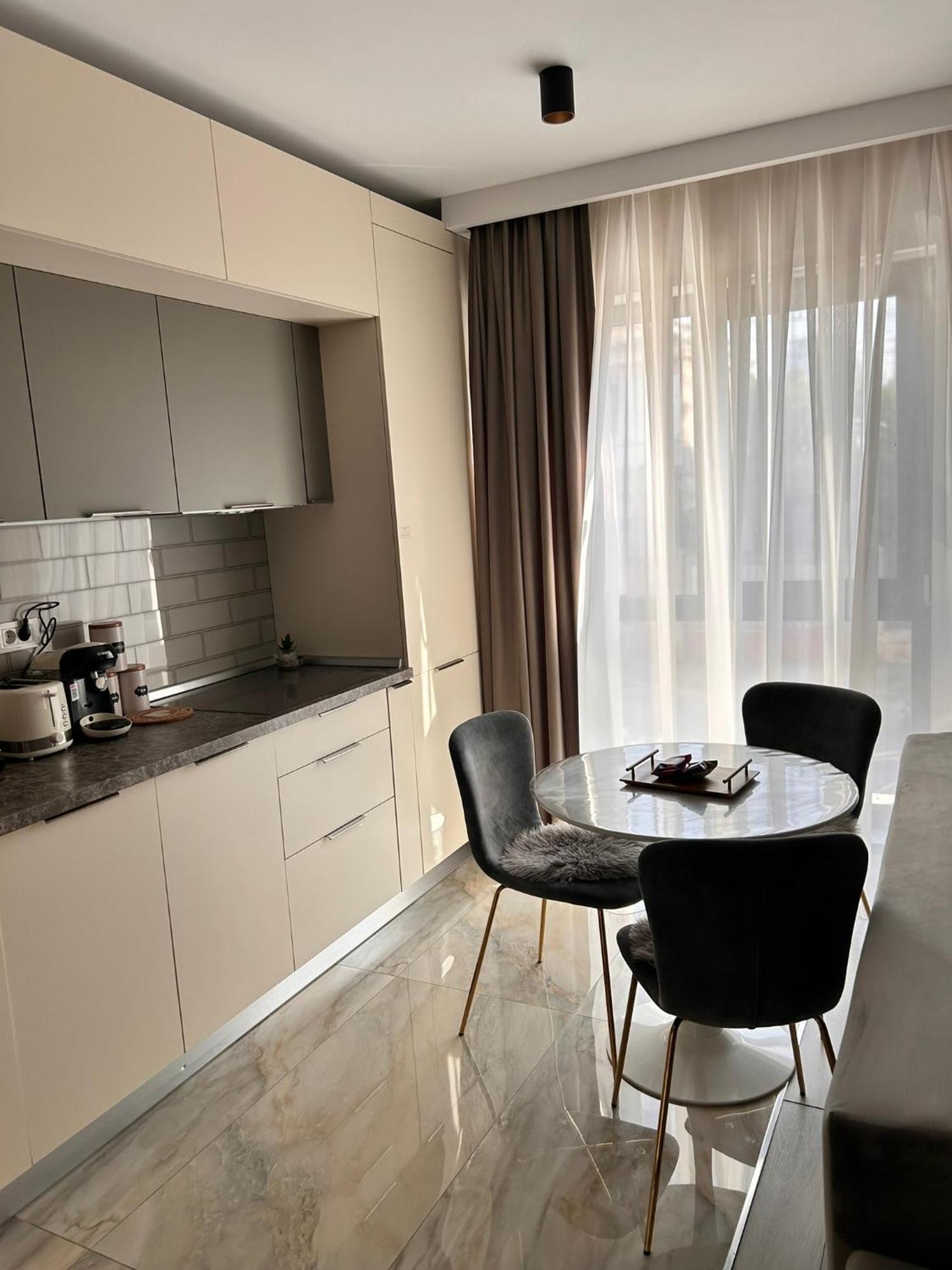 Elegance Apartment Bucharest Luaran gambar